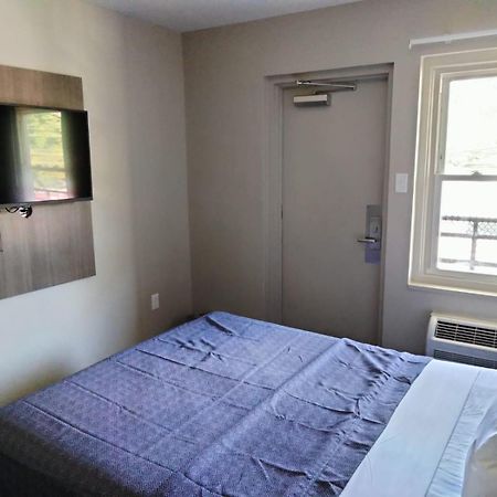 Trolley Stop Motel, Media ,Near Phl Airport Pa 외부 사진
