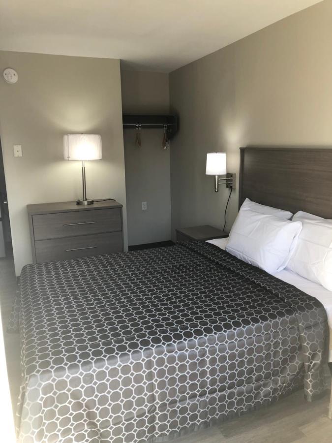 Trolley Stop Motel, Media ,Near Phl Airport Pa 외부 사진