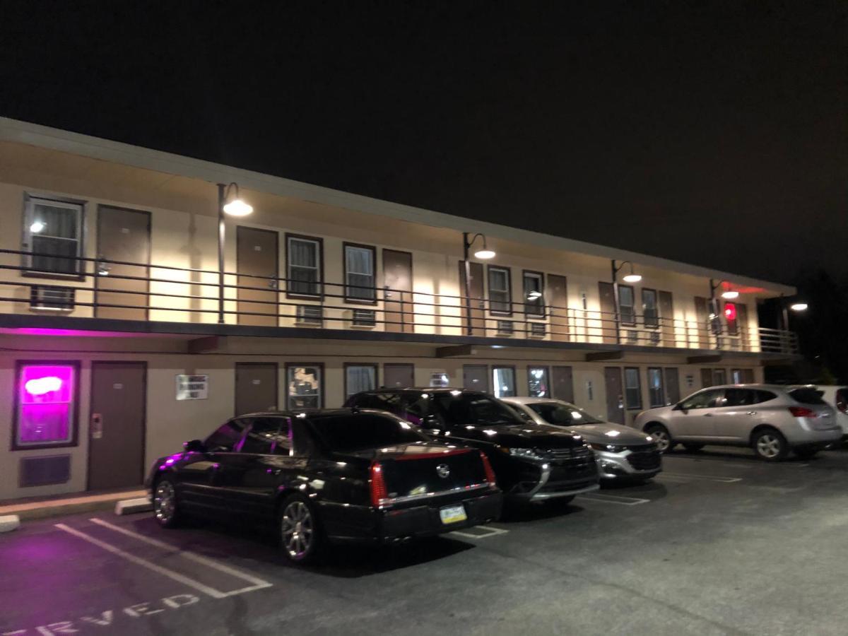 Trolley Stop Motel, Media ,Near Phl Airport Pa 외부 사진